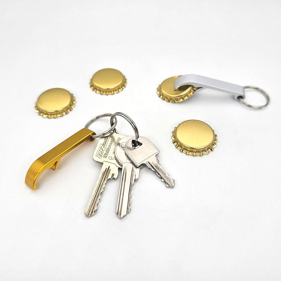 Mini-Kapselheber als Schlüsselanhänger aus mattiertem Aluminium – Flaschenöffner am Schlüsselbund, verschiedene Farben