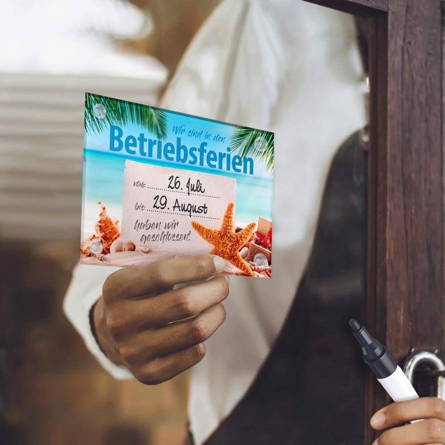 Betriebsferien Schild Vorlage – Acrylglas Aushang mit beschreibbarer Oberfläche und Urlaubsdesign