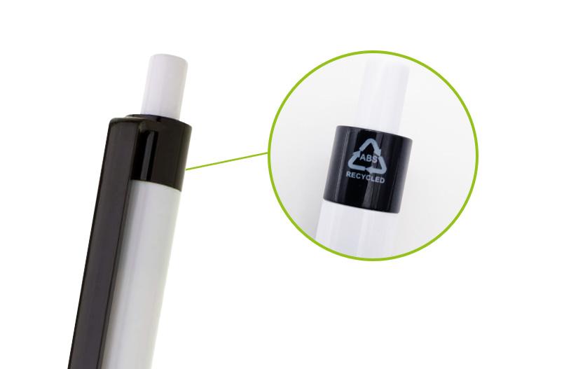 Kennzeichnung für recyceltes ABS-Kunststoffmaterial am Recycling Kugelschreiber