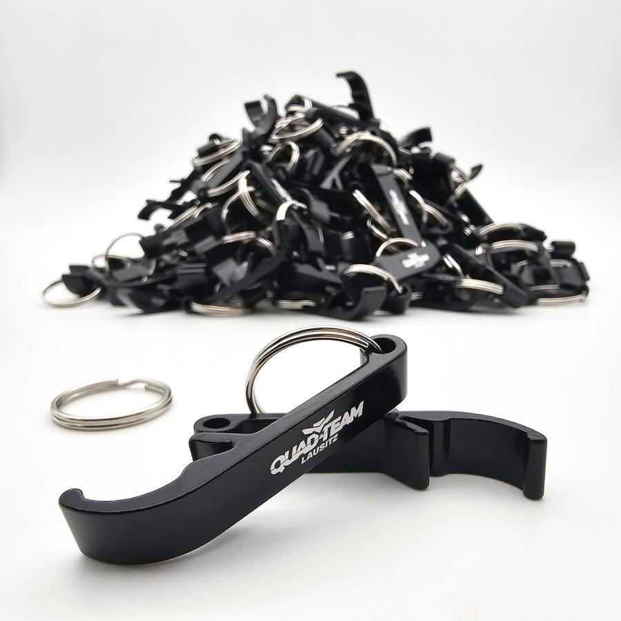 Schwarzer Flaschenöffner mit Gravur